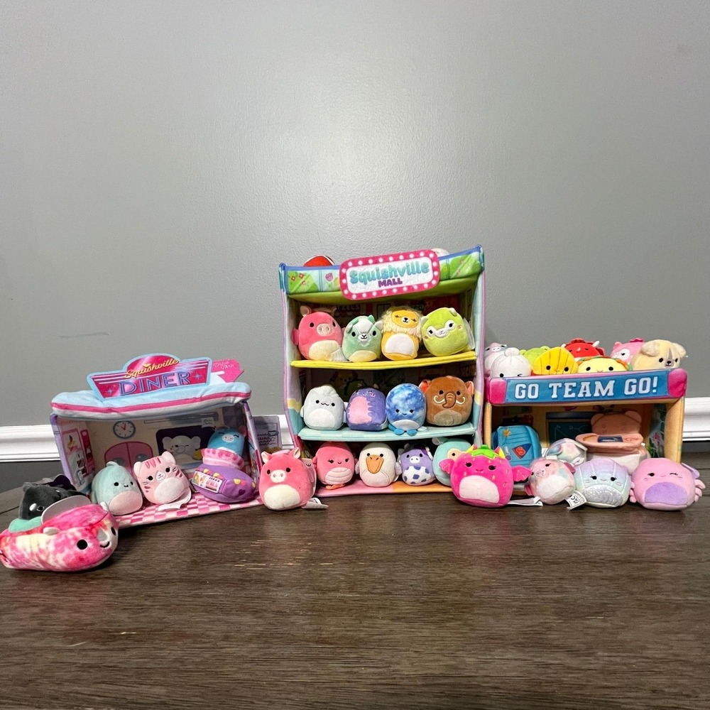 Squishville Playsets & Mini Squishmallows Lot -‎ Mall, Diner, Go Team Go!